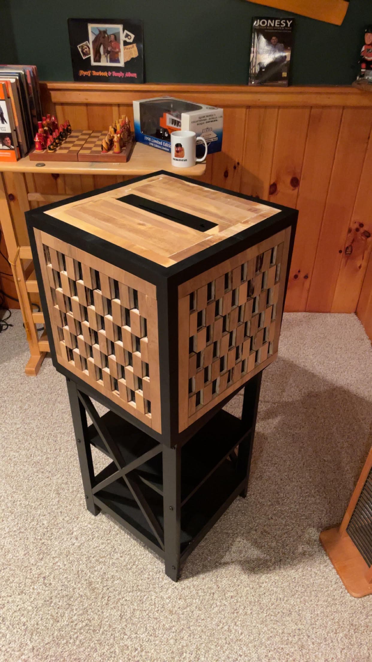 Custom-built CD jukebox Bluetooth speaker